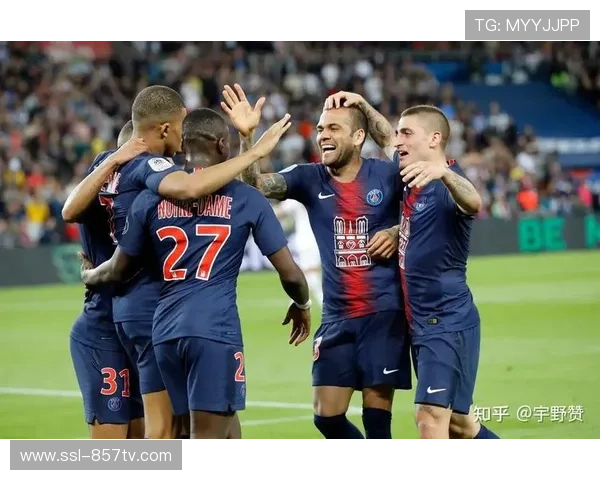 巴黎圣日耳曼客场7比2大胜勒沃库森 维蒂尼亚创欧冠触球传球新纪录